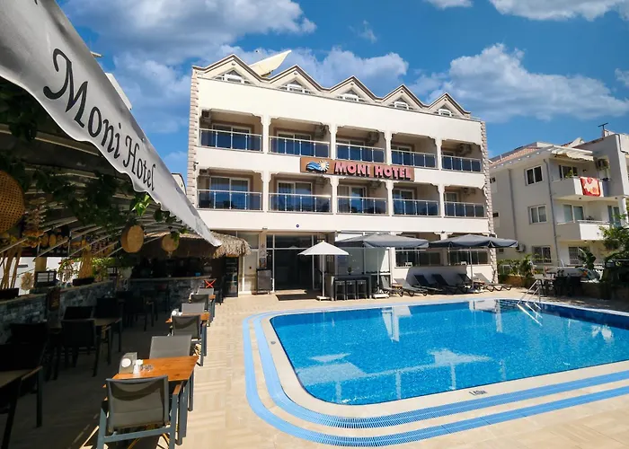 Moni