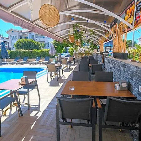 Moni 3* Marmaris